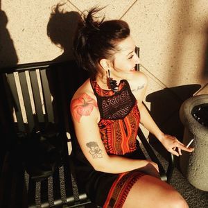 Meet your Posher, Danielle